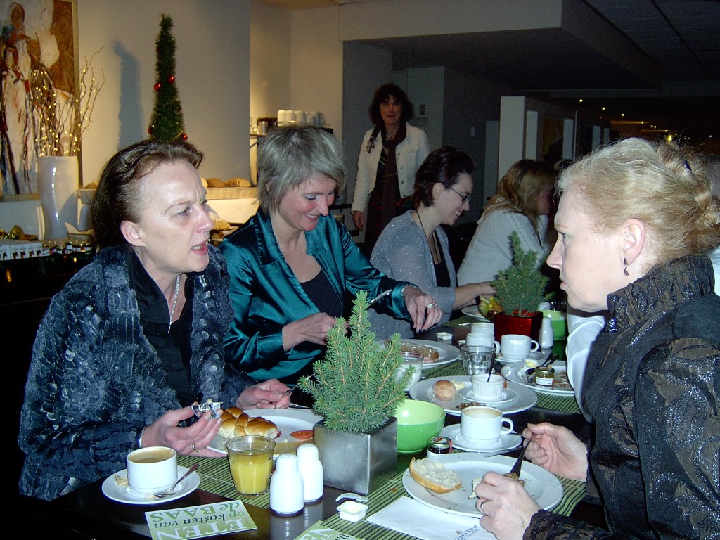 Het eerste Open Coffee Velp Kerstontbijt op 23 december 2010
